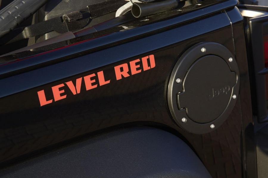  Jeep Wrangler Red Level Concept 2014 года  (фото 5 из 12)